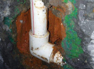 鹤岗市卫生间测漏水价格明细